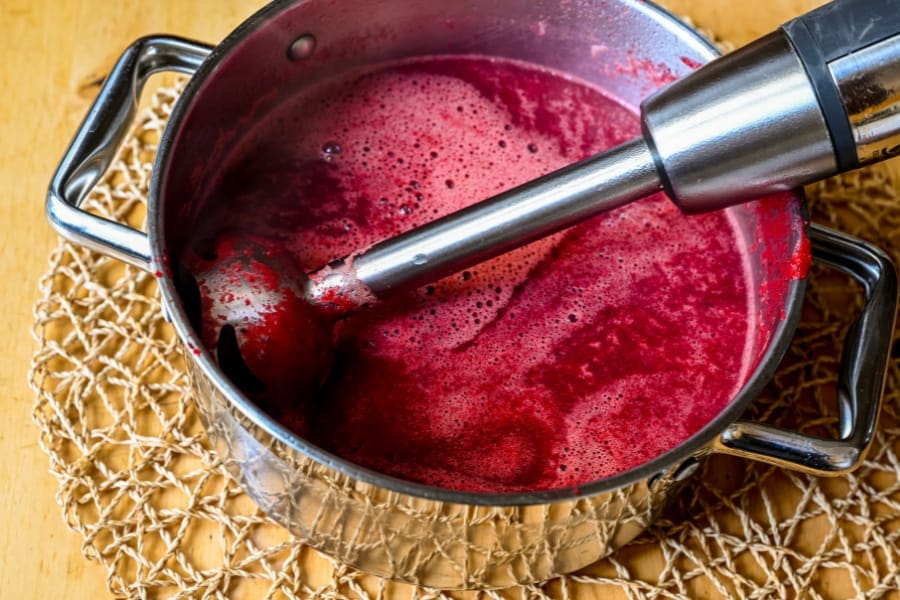 blending with hand blender