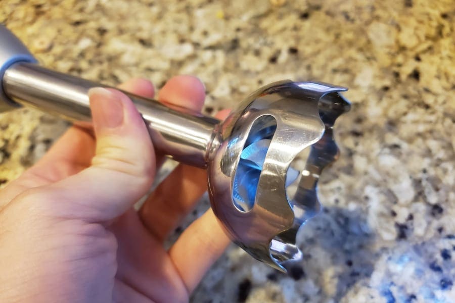 cleaning and maintenance of hand blender