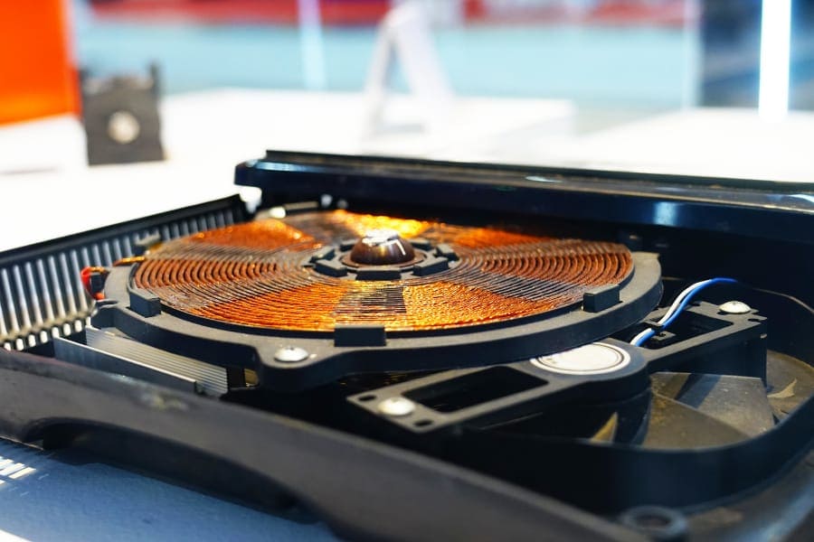 induction cooktop coil