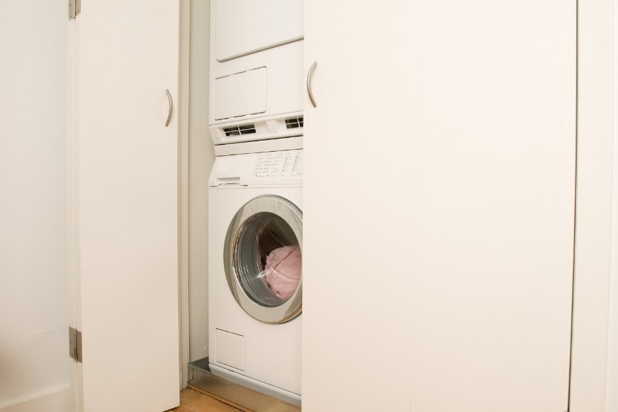 stacking dishwasher and washing machine