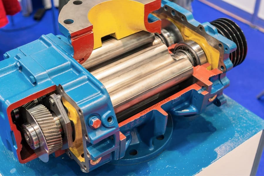 working rotary compressor